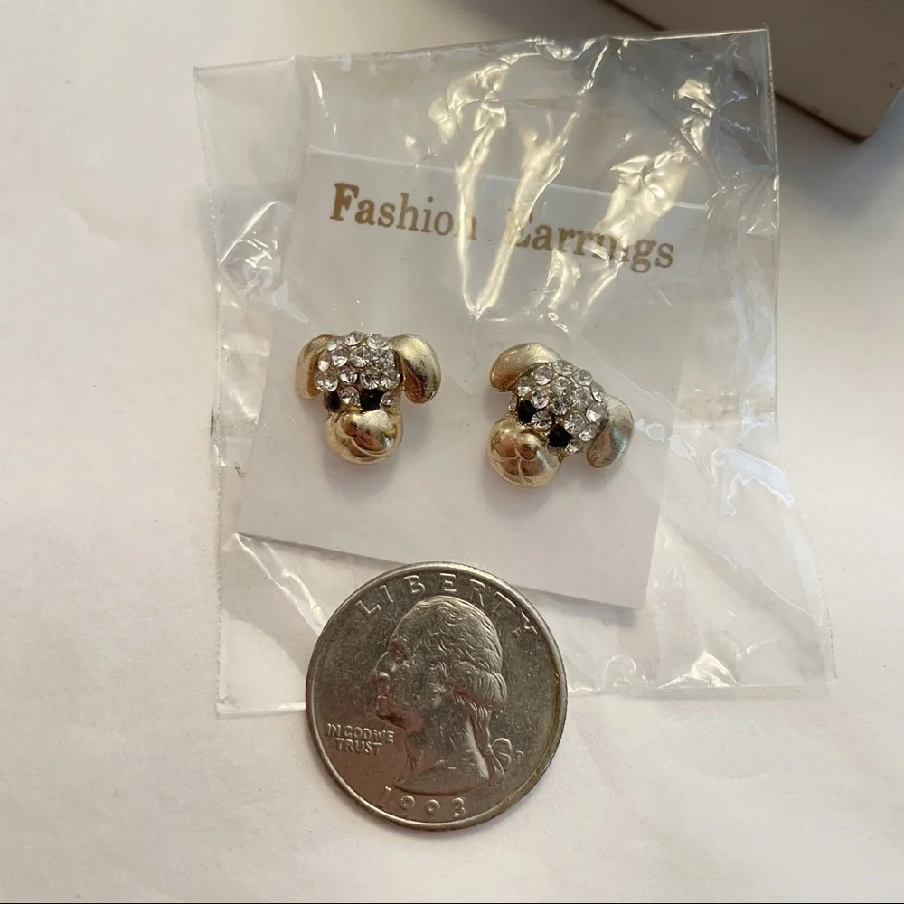 Rhinestone Gold Tone Puppy Dog Earrings